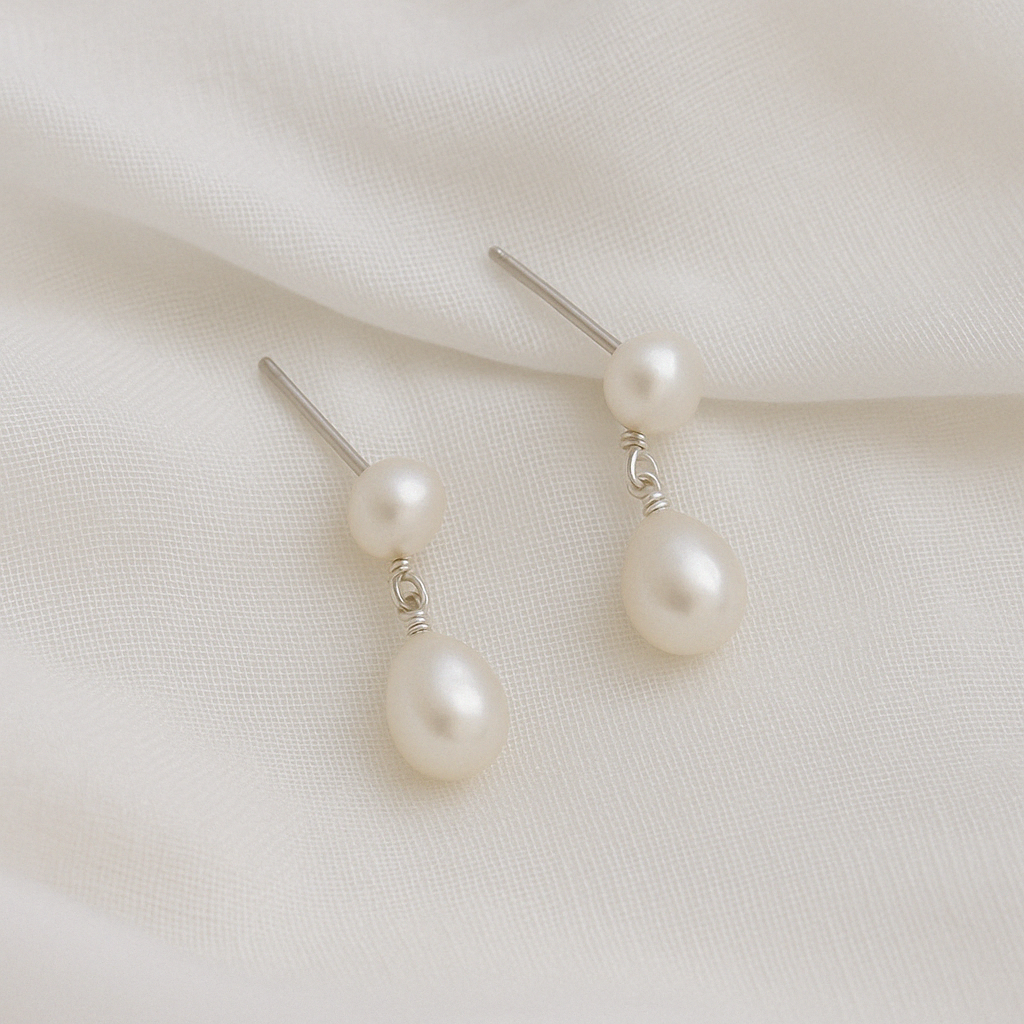Elisa Pearl Drop Earrings